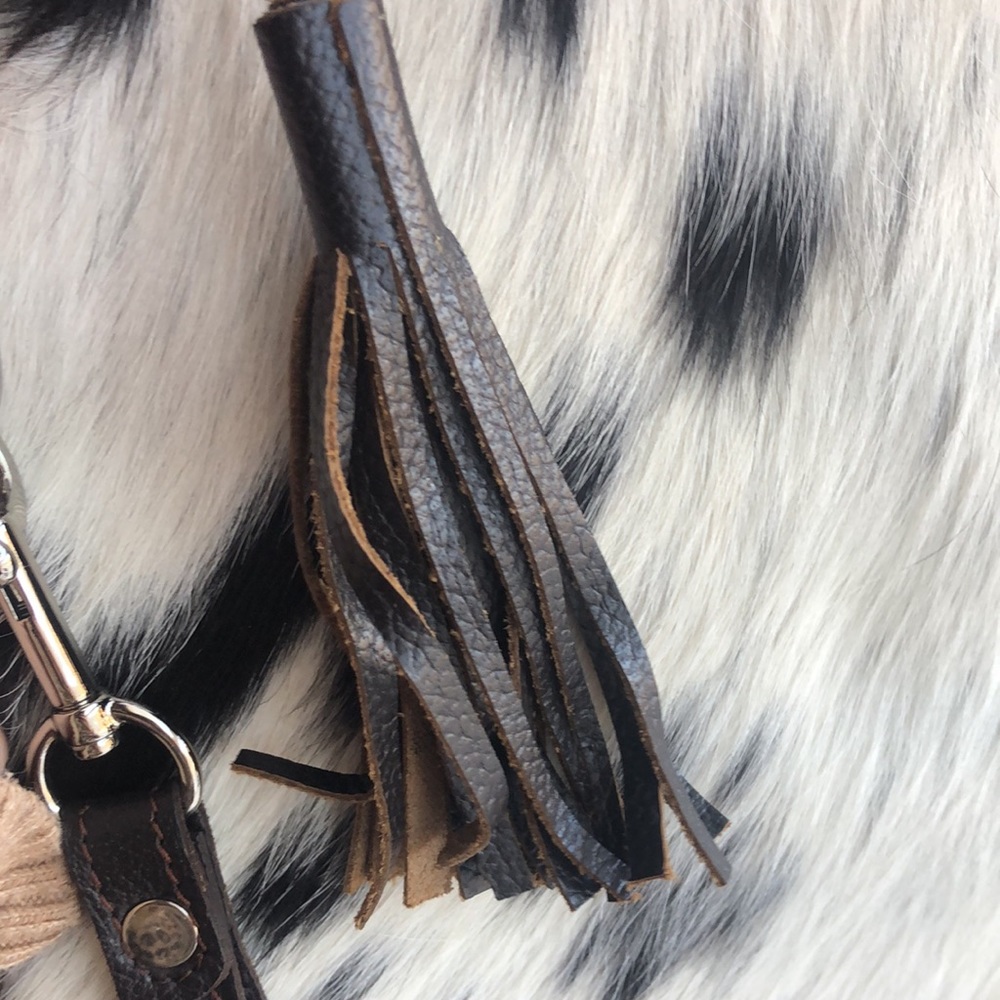 Cow fur purse - Picture 4 of 11